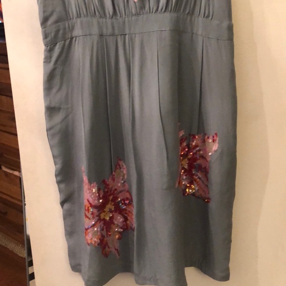 Embroidered blue dress-Brand new - Picture 3 of 3